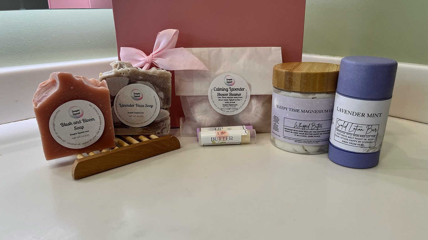 Lavender and Floral Gift Set.